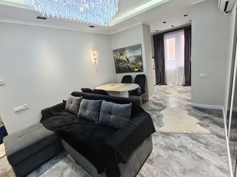 #174<br />
Arenda<br />
Vodnik,<br />
Prokurtura oldida<br / — фото 2