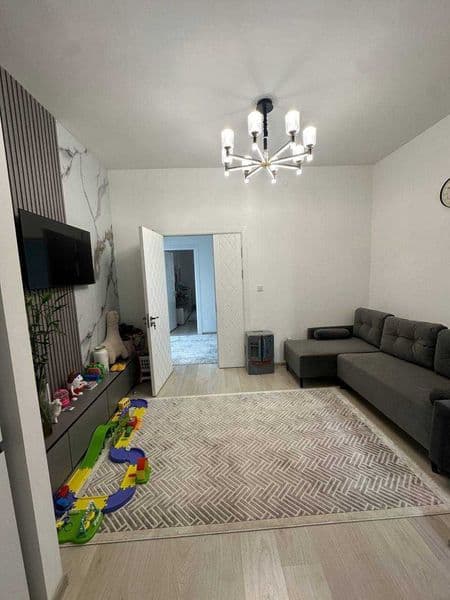 Сдаётся шикарная 2-комнатная квартира в Новостройка<br />
<b — фото 5