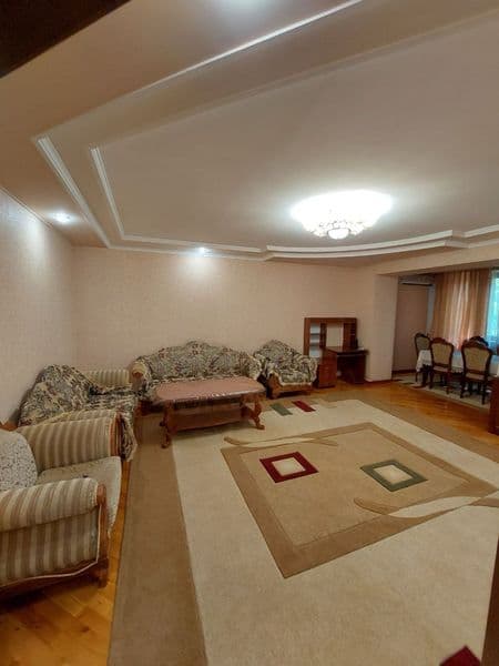 Сдам на долгий срок квартиру 2-2-4 2 мин от метро Ойбек<br /