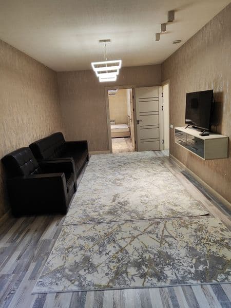 Срочно сдаю 2-х комнатную квартиру.Для семейной пары с одним — фото 2