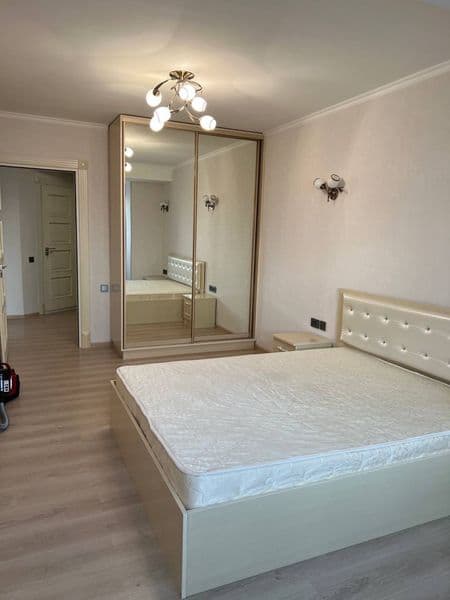 2/3/9<br />
Ориентир: Паркентский, махтумкули, метро дустлик