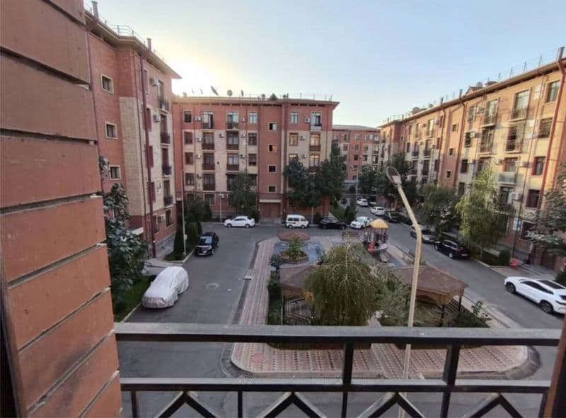 Полностью укомплектованная двухкомнатная квартира на 5 этаже