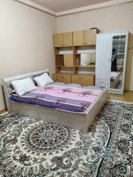 Аренда квартиры Чиланзар 16.  <br />
1/4/4<br />
Цена 350$