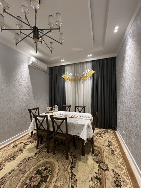 Manzil: Maksim Gorkiy, Eko Bozor yaqinida<br />
2 xonali, to