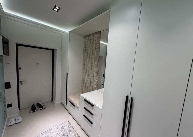 Аренда <br />
<br />
Цена 1300$<br />
<br />
Якассарай район — фото 2