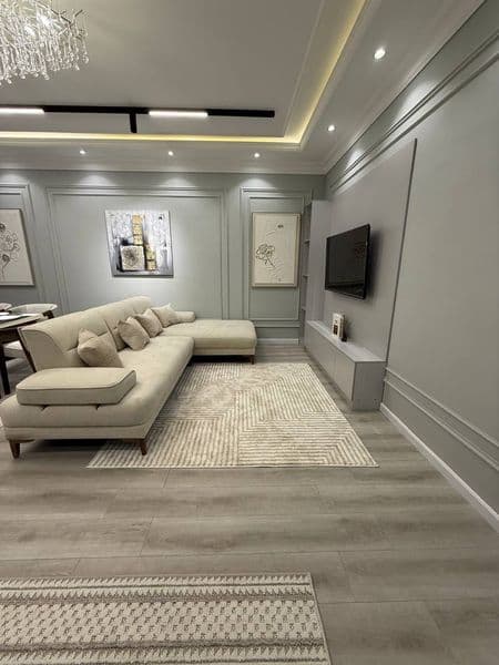 2-комнатная квартира, студио, 2/8/8,  с балкончиками, вид во