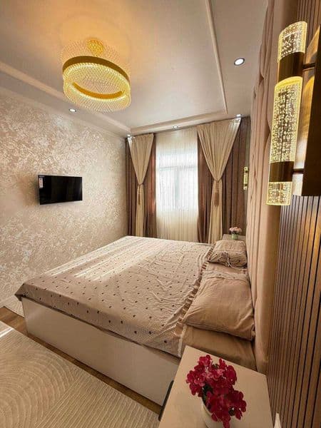 • Район: Чиланзар<br />
• Адрес: 12-квартал<br />
• Ориентир