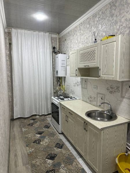 Srochna metro oldida 1xona 3etaj oylaga beriladi maklerski u — фото 4