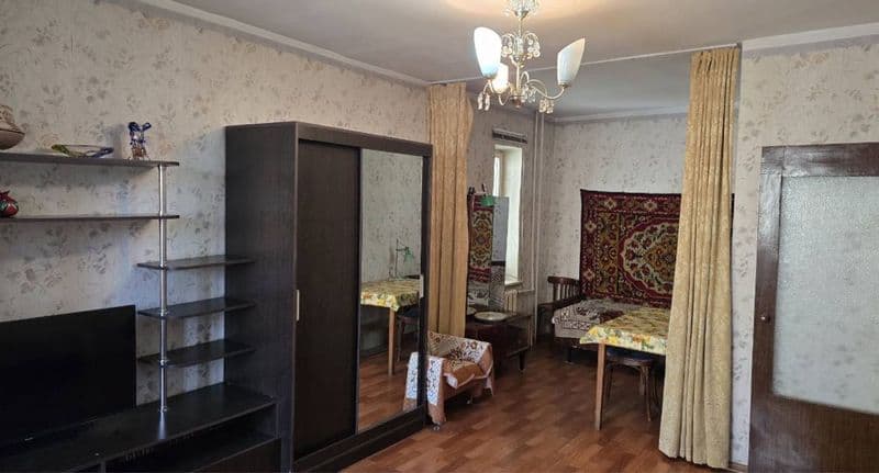 Массив Феруза<br />
1/2/4<br />
40 м2<br />
Для семьи или дл