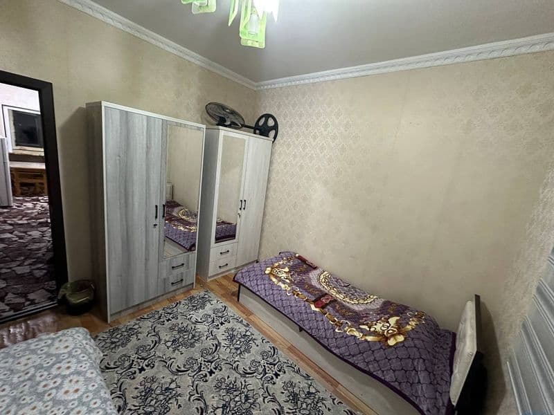 Hamma sharoiti bor.<br />
Faqat kirib yashaladi.<br />
Qizla — фото 2