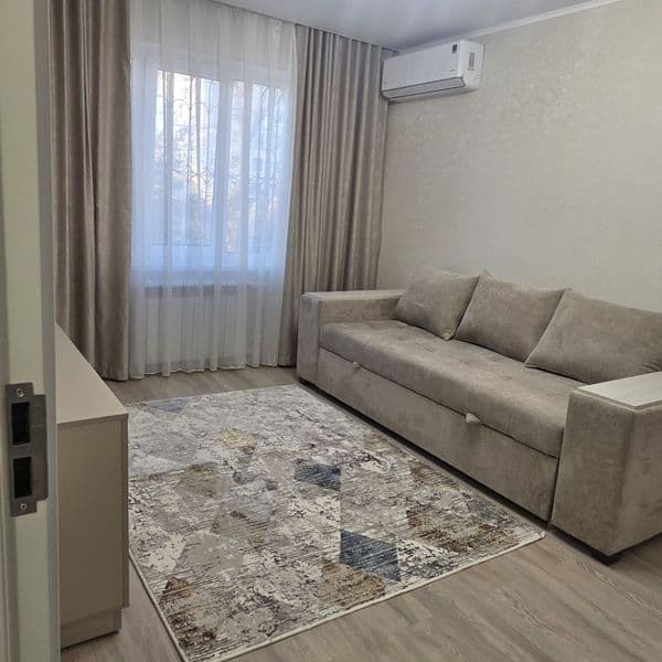 Сдам квартиру <br />
Чиланзар 1<br />
1/3/4<br />
Новый ремо