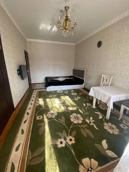 Аренда <br />
1в2х комнатная/2этаж/4 <br />
Чиланзар 16<br /