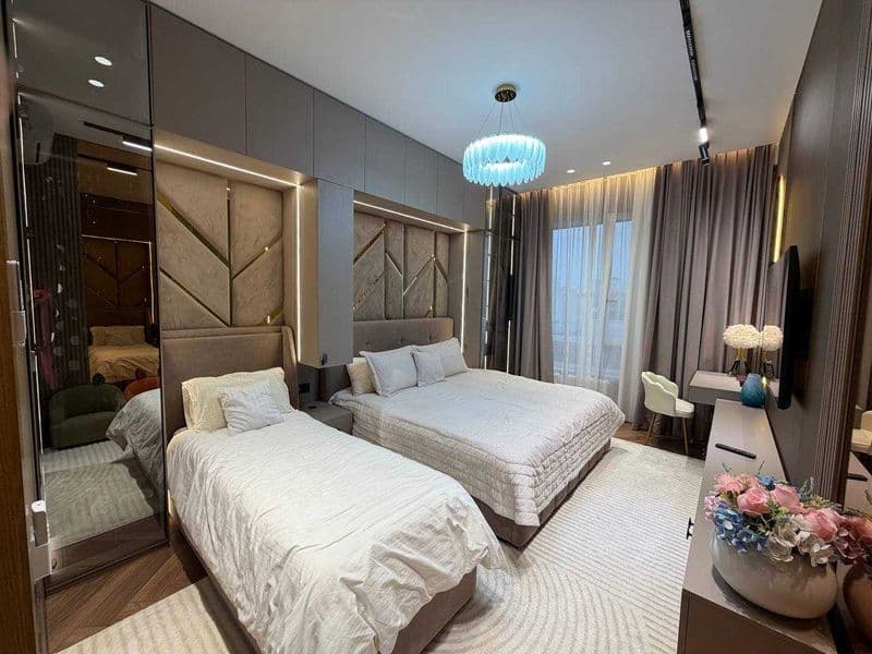 Район:  Юнусабадский<br />
Адрес: ЖК Модерн<br />
<br />
Ком