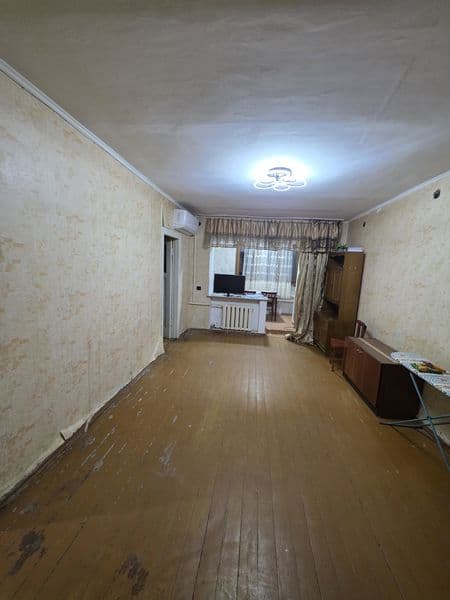 Ижарага 2 хона яшнабод тумани Дубовой  оила  куйилади <br />