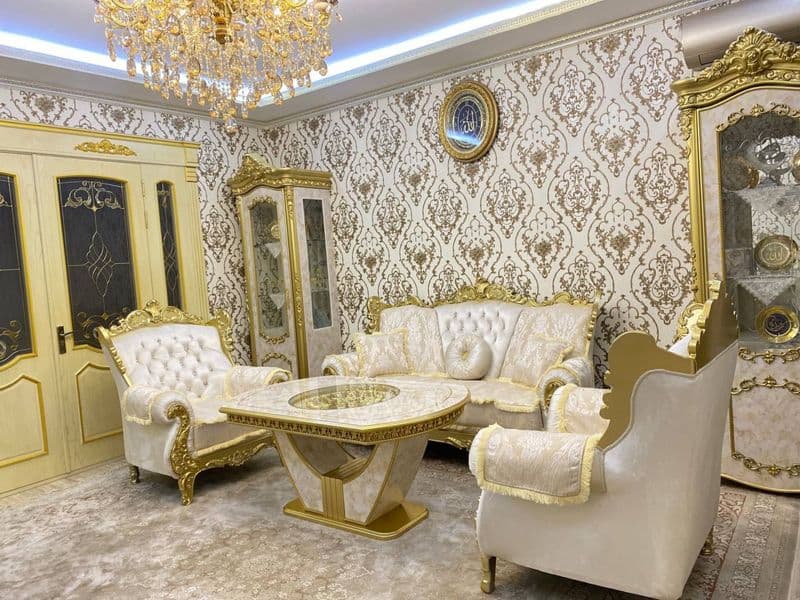 Метро.Юнусобод<br />
Дом;GOLDEN HOUSE <br />
Мегаполис<br />