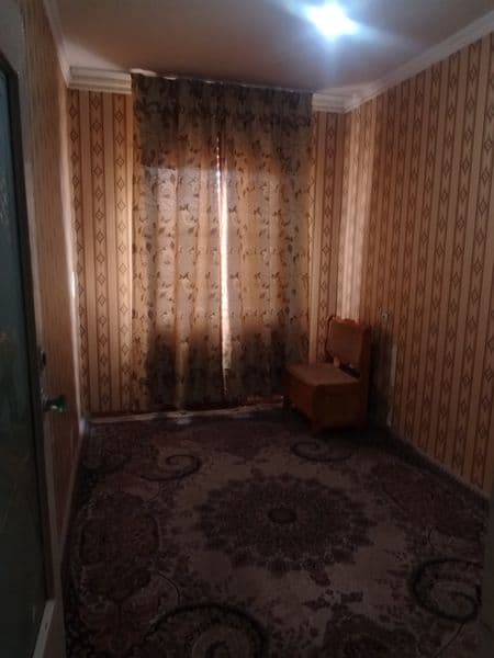 Sergeli 4 da 2 xonali kvartira ijaraga beriladi <br />
5 eta