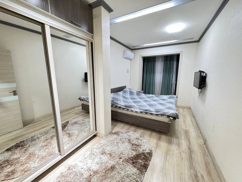 Сдаётся квартира на Ц-1<br />
<br />
Ул. Садыка Азимова <br  — фото 4