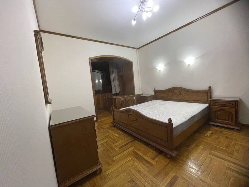 3 комнатная квартира в аренду в центре города. Возле ЦУМ, ря — фото 2