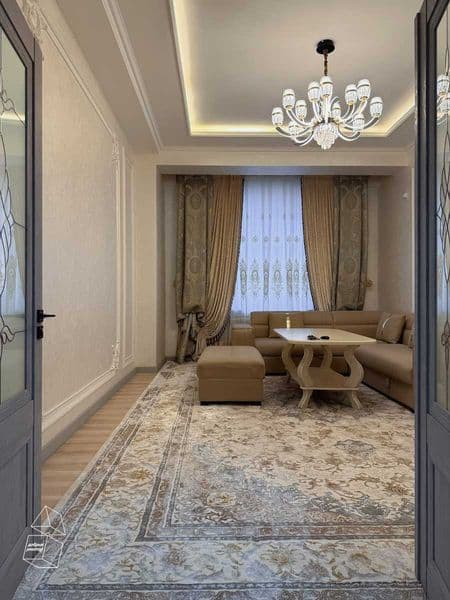 Просторная домашняя квартира сквозной планировки с каналом у — фото 2