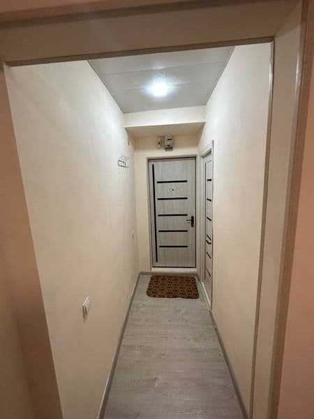 Мирза. Улугбек район. ЭКО базар.  Самарканд кафе.    1/3/4 м