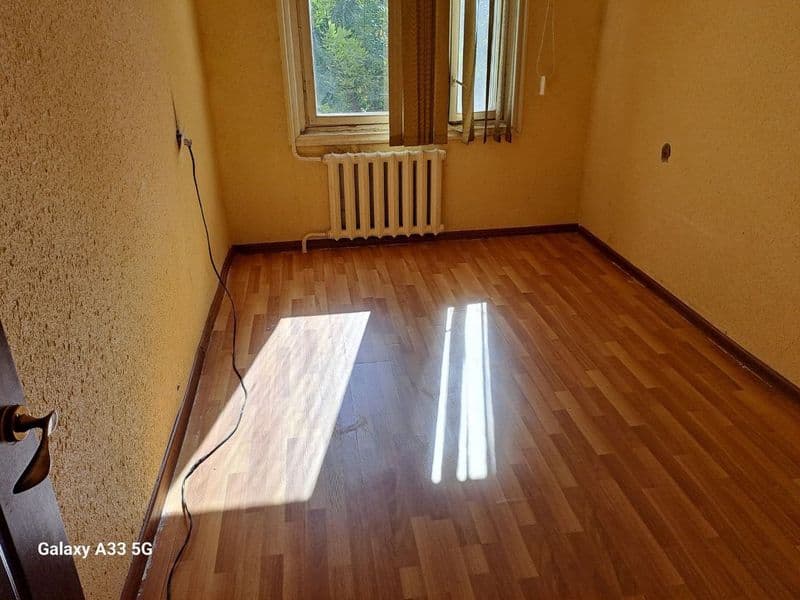 2 xonali kvartira oilaga ijaraga beriladi kvartira 1 ta òzim