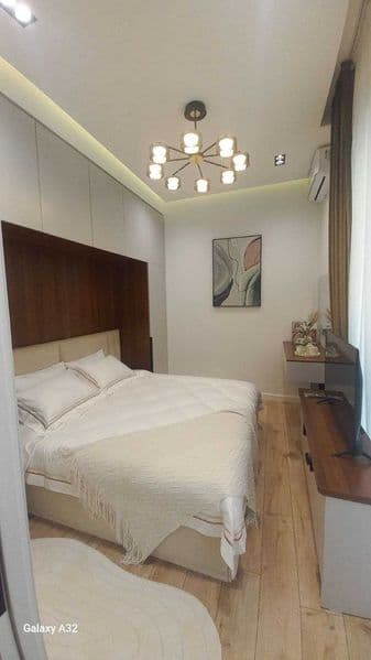 Сдаётся КЛАССНАЯ квартира<br />
<br />
Район: Яккасарайский<