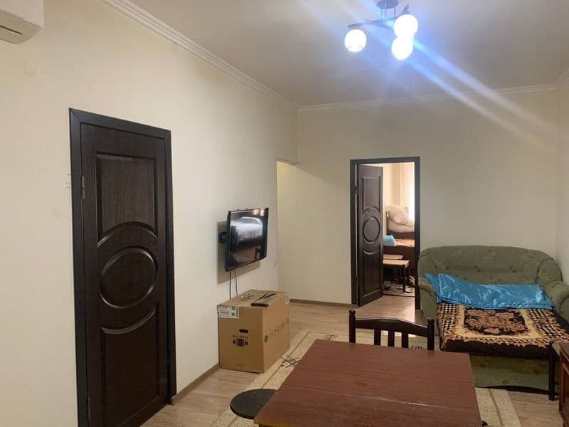 Hamma narsasi bor , studentlaga topshiriladi