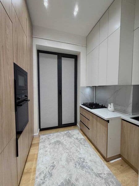 Сдается в центре города с новым ремонтом, никто не жил, вы б — фото 5