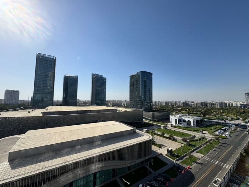 Комнат: 3<br />
Этаж: 8 из 23<br />
Общая площадь: 87 м²<br  — фото 5