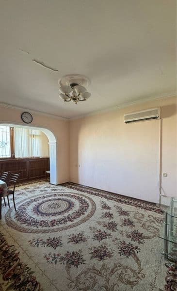 Сдаётся в центре 2-комнатная квартира с мебелью и техникой   — фото 2