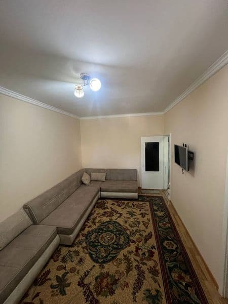 Аренда 2.хонали оилага берилади расмдаги уй хамма шароити бо