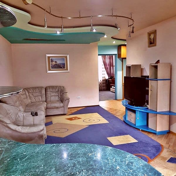 Квартира с полной обстановкой.<br />
Цена окончательная. <br