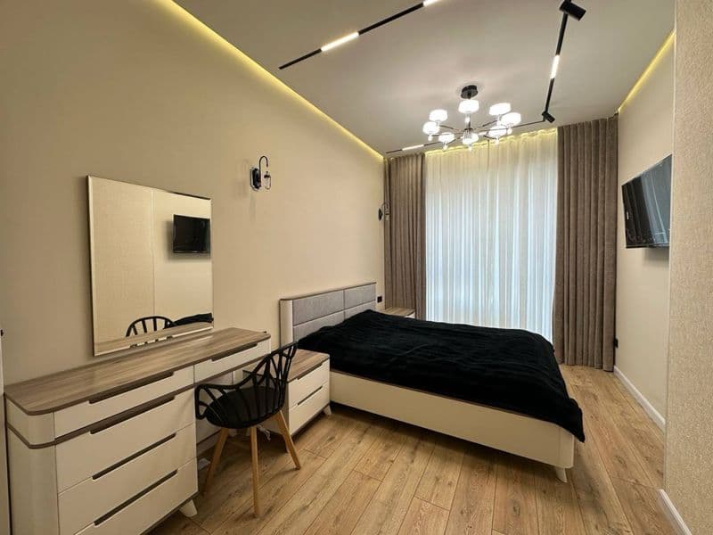 Сдам в аренду 2 комн квартира, 6/25, 50 кв м, евроремонт, по