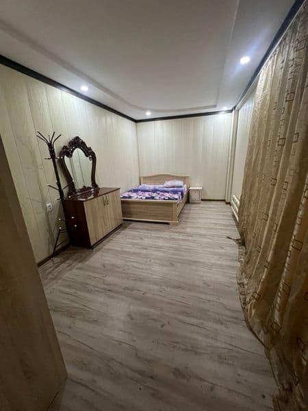 Сдаю в аренду семейным и для студентов кв находится возле ба