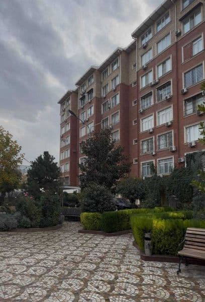 Аренда <br />
3/5/8 Габус <br />
120 квадратных метров <br /