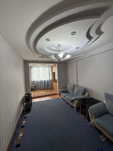 Yunusobod 2 kvartal 2 xona<br />
4-etaj<br />
Konditsioner<b