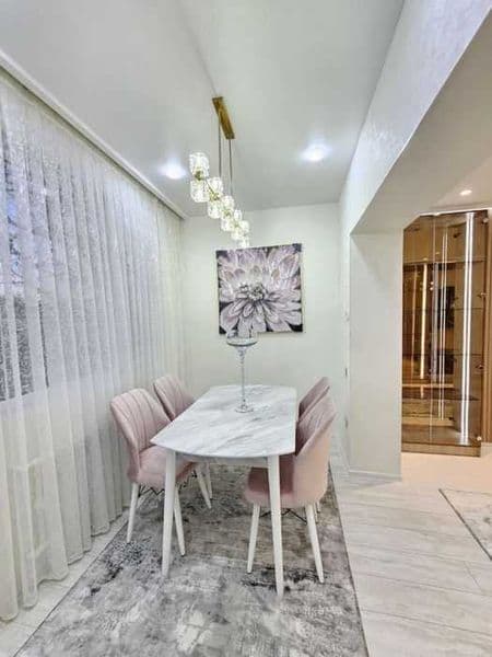 Район: Яшнабадский<br />
Адрес: Садык Азимова<br />
Ориентир — фото 5