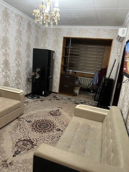 Akutarniy turadigon ozini hurmat qladigon qizlarga chilonzor