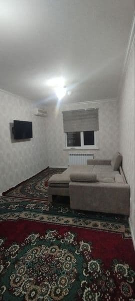 Район: Яккасарай <br />
Адрес: Кушбеги <br />
<br />
Комнат: