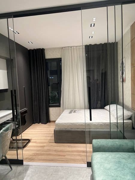 СРОЧНО Сдается квартира ПРЕМИУМ класса<br />
<br />
• Район: