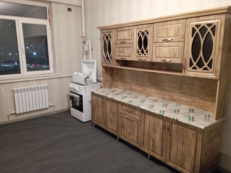 Yunusobod tumani 10 mavze 19 uy 10 xonadon 2 xona 85 kv ham 