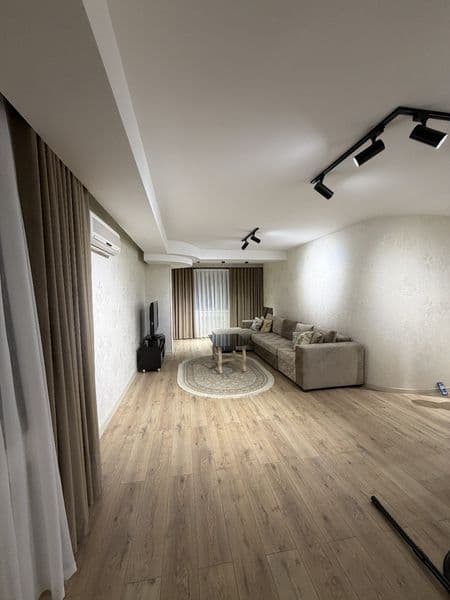 Сдается в аренду двух комнатная квартира, с новым евро ремон — фото 2