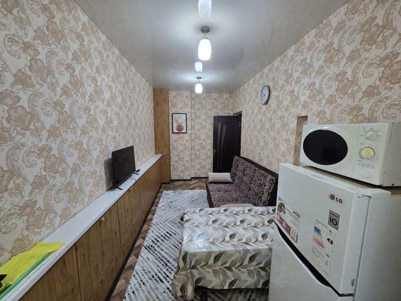 Сдаётся светлая 1-комнатная квартира, перепланированная в 2- — фото 2