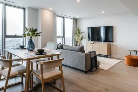 Предлагается в аренду абсолютно новая квартира в самом стату — фото 2