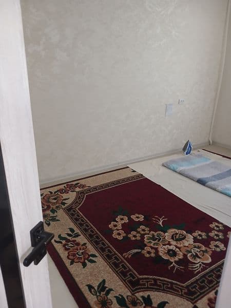 Xonamiz 2 xonali 1 xonaga  uzim turaman 1 xonaga qiz bollar 