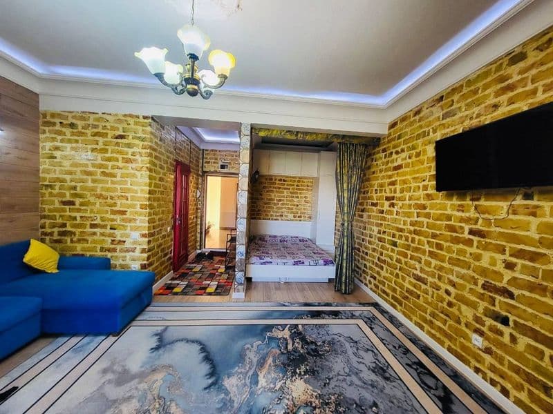 Чиланзар 1 квартал <br />
Ориентир Мукими <br />
1/7/7<br />