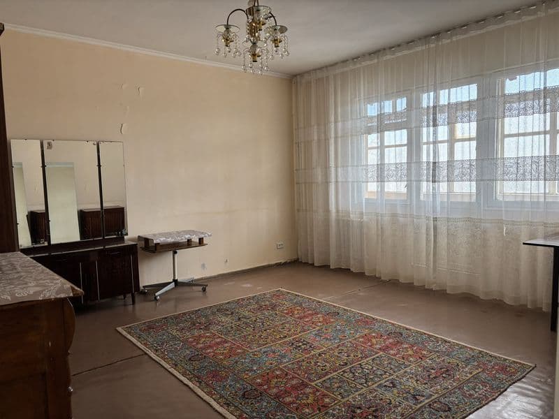 Сдается 1-ком. квартира 42 кв.м. около рынка кадышева, 6 эта