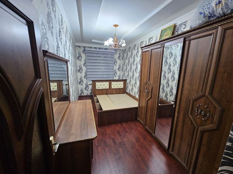 Срочно Сдается двухкомнатные квартира переделано на трех не  — фото 2