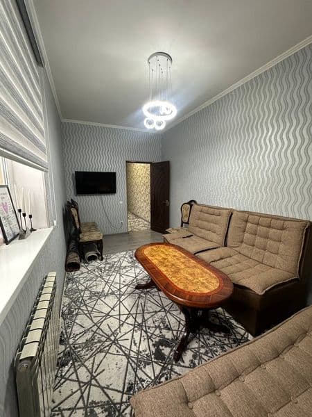 Новостройка!!<br />
2 комнатная 50 кв с евро ремонтом, с меб — фото 3