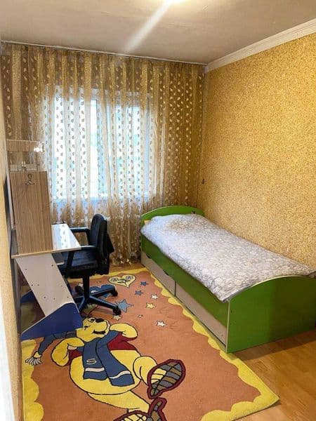 Срочня Сдаётся квартира мирободские район парк фуркат 4 этаж — фото 3